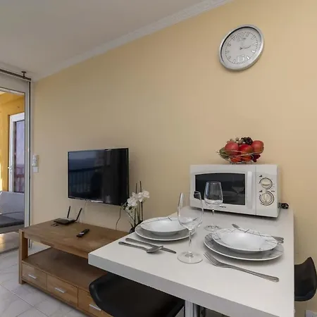 Copacabana 2 - One Bed * Playa Fanabe