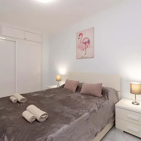 Copacabana 2 - One Bed * Playa Fanabe