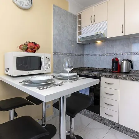 Copacabana 2 - One Bed Apartment *